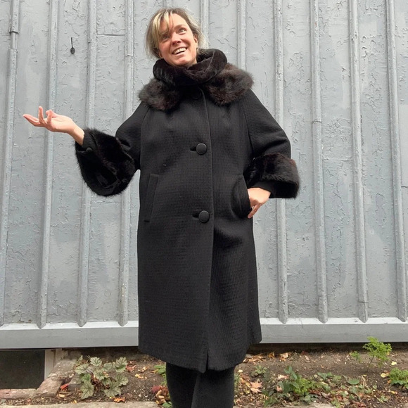 Vintage 1950’s fur trimmed Evening Coat, size  Large - Picture 5 of 15